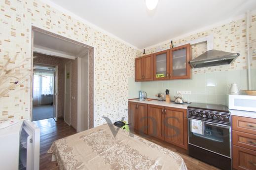 Cozy and clean apartment, Berdiansk - günlük kira için daire