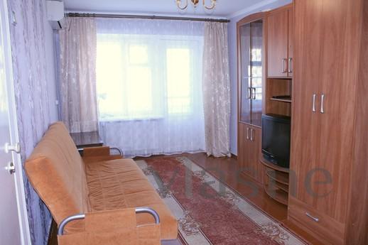1 кімнатна квартира біля моря центр, Бердянськ - квартира подобово