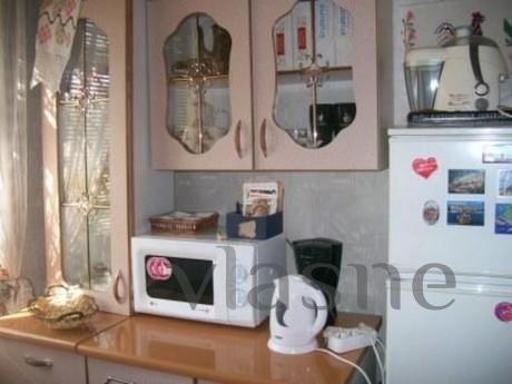 One bedroom apartment until July 11, Abramtzevo - günlük kira için daire