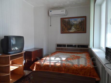 This two-room studio apartment. Sofa, clean linens, towels, 