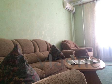 Комфортабельная квартира в центре города, Бердянск - квартира посуточно