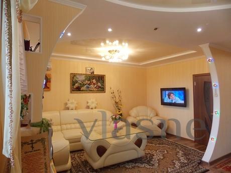 Rent 2 BR. studio apartment near the sea, the house 