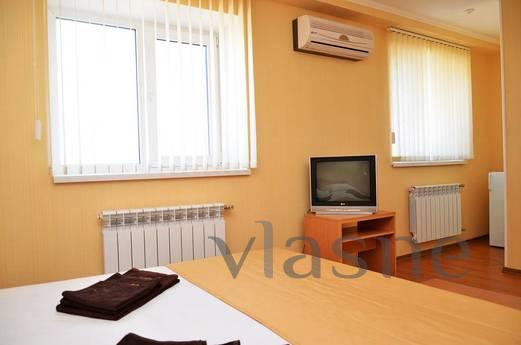 Уютный номер в гостинице 'Бристоль', Бердянск - квартира посуточно