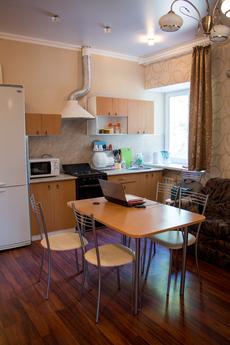 A cozy bed & breakfast, Tula - apartment by the day