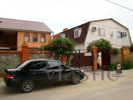 Rooms are priced 50 m from the beach, Sl, Berdiansk - günlük kira için daire