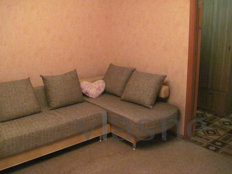 a cozy 1-bedroom apartment, Novokuznetsk - günlük kira için daire