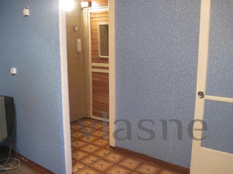 a cozy 1-bedroom apartment, Novokuznetsk - günlük kira için daire