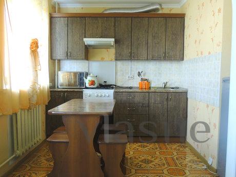 1-bedroom apartment in the center, Kostanay - apartment by the day