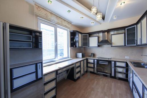 Luxury 3-bedroom in the new world, Astana - günlük kira için daire