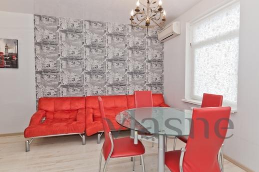 просторная двухкомнатная квартира 60м2,17 этажного дома; сов