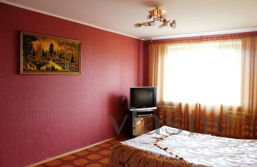 2 bedroom. luxury apartment on yareva 14, Бєлгород - квартира подобово