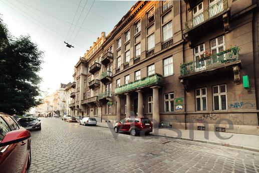 Апартаменты с изолированными спальнями, Львов - квартира посуточно