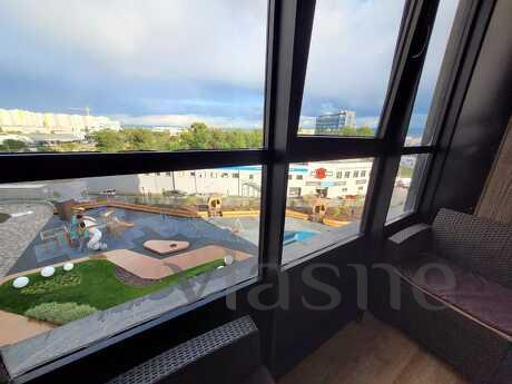 Jacuzzi, sauna, round bed, fireplace., Красноярськ - квартира подобово