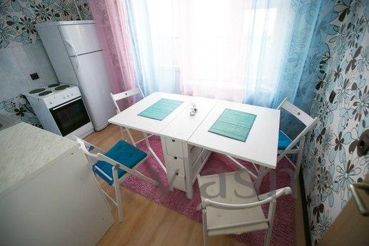 1 Single close to the metro. Free Wi-Fi, Novosibirsk - apartment by the day