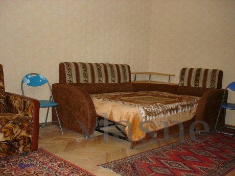 apartment is next to the railway station, Podolsk - apartment by the day