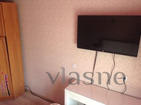Nice 2-bedroom apartment, Karaganda - apartment by the day