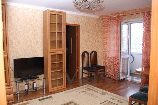 2 bedroom apartment with all amenities, Karaganda - günlük kira için daire