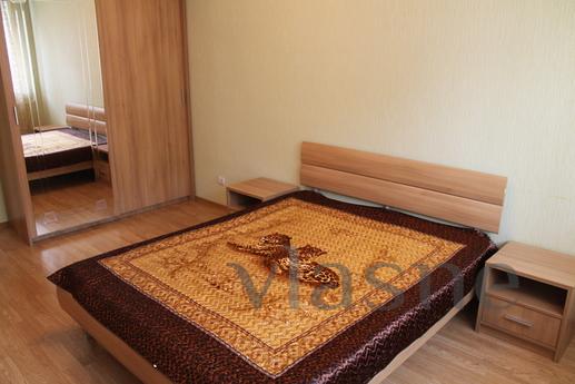 Infrastructure: Convenient transportation, non-stop grocery 