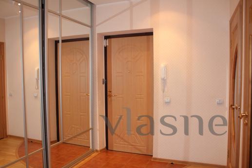 Business Class in the center, Tyumen - günlük kira için daire