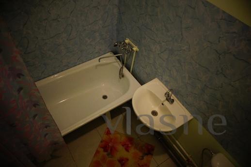 1-bedroom apartment opposite the Planet, Krasnoyarsk - apartment by the day