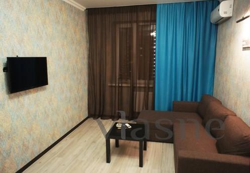 New, stylish apartment with a renovated, Krasnodar - günlük kira için daire
