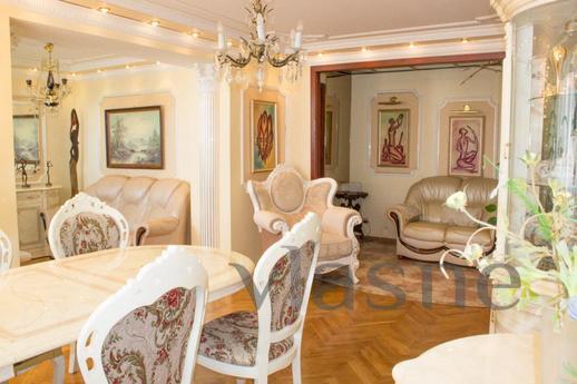 Luxury 3 bedroom apartment, Moscow - günlük kira için daire