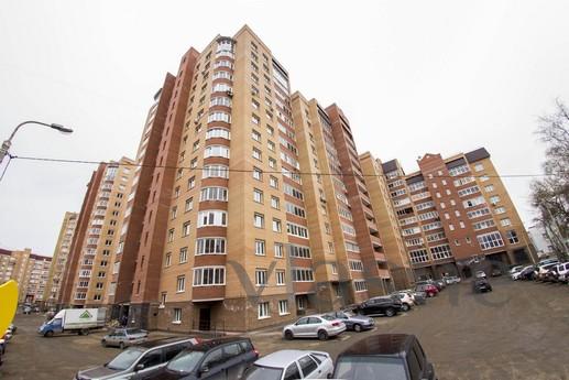 Str. Krasnodonskaya 3, Ufa - günlük kira için daire