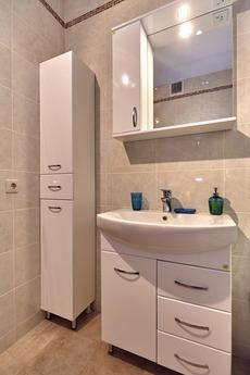 Cozy 2 bedroom apartment, Krasnodar - günlük kira için daire