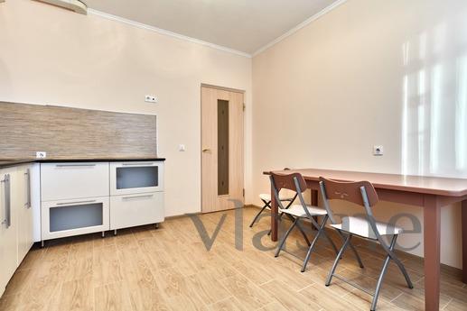 Cozy 1-bedroom apartment, Krasnodar - günlük kira için daire