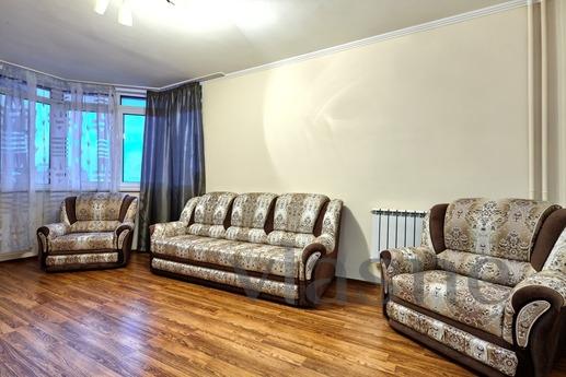 Cozy 2 bedroom apartment, Krasnodar - günlük kira için daire