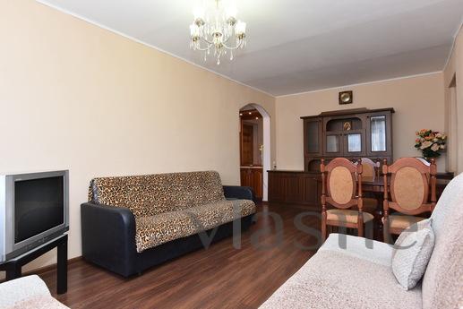 Two-bedroom apartment near KRK Uralets, Yekaterinburg - günlük kira için daire