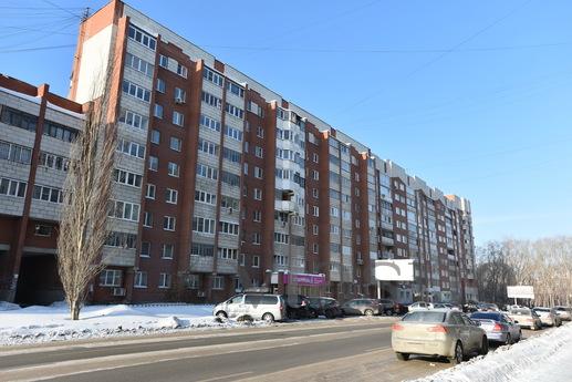 Two-bedroom apartment near KRK Uralets, Yekaterinburg - günlük kira için daire