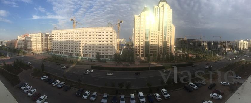 Здам 1 ком.кв поруч Будинок міністерств, Астана - квартира подобово
