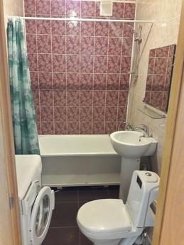 Comfortable apartment in the new house, Новосибірськ - квартира подобово
