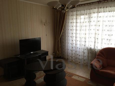 3 BR apartment with renovation, Sievierodonetsk - günlük kira için daire