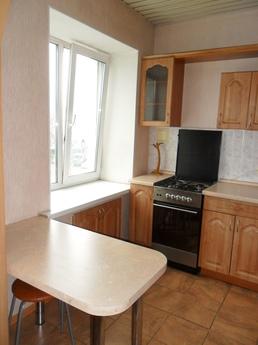 Apartment for rent in Perm inexpensively, Перм - квартира подобово