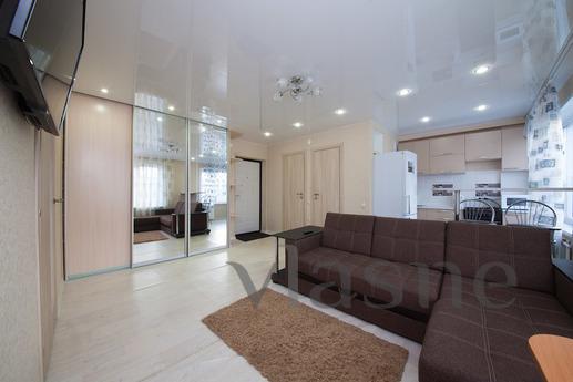 2 bedroom apartment on Gorky 36, Krasnoyarsk - apartment by the day