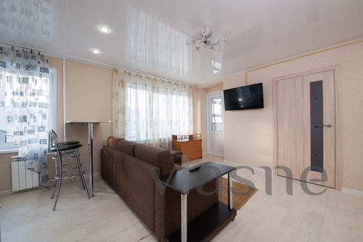 2 bedroom apartment on Gorky 36, Krasnoyarsk - apartment by the day
