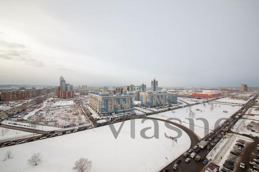 Bright studio in a good area, Krasnoyarsk - apartment by the day