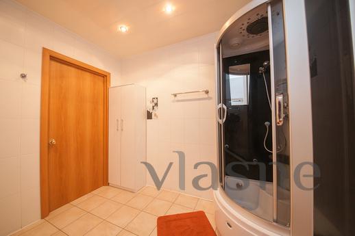 Bright  1 bedroom apartment for rent, Krasnoyarsk - apartment by the day