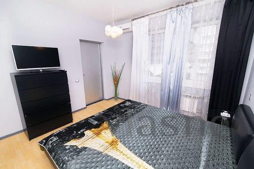 luxurious two-bedroom apartment, Perm - günlük kira için daire