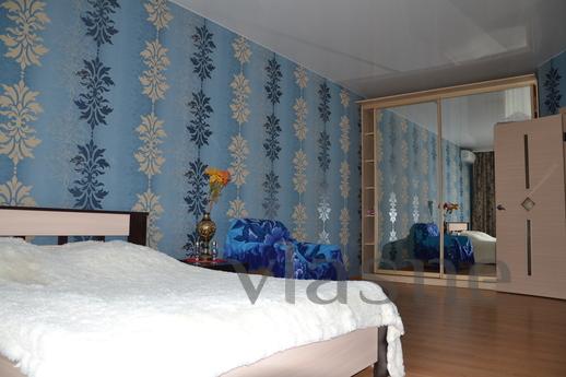 The apartment is in a new building, Tver - günlük kira için daire