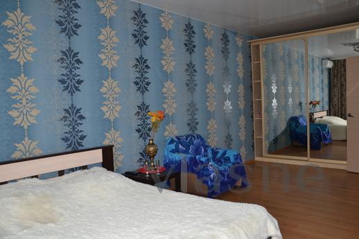 The apartment is in a new building, Tver - günlük kira için daire