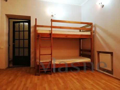 Guest House & Hostel Charlie, Simferopol - mieszkanie po dobowo