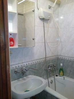 1 bedroom in the metro, Saint Petersburg - apartment by the day