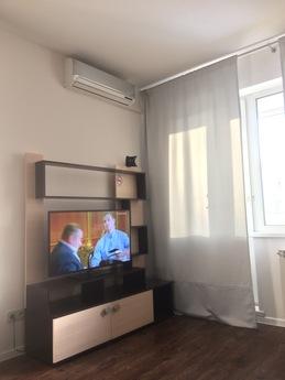 1 bedroom apartment near railway station, Novosibirsk - günlük kira için daire