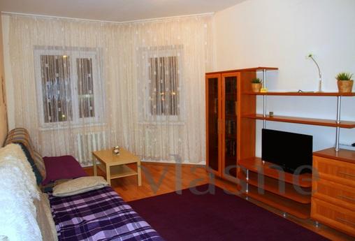 2 bedroom apartment near the center, Nizhnevartovsk - apartment by the day