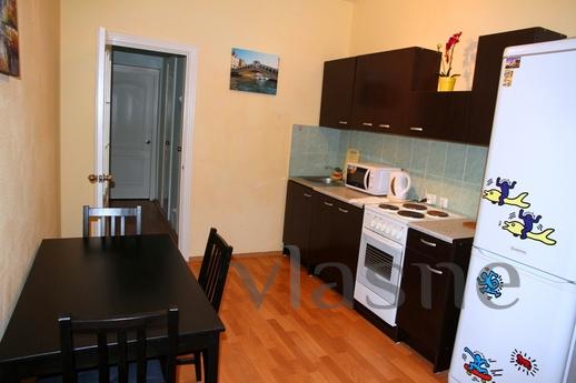 2 bedroom apartment near the center, Nizhnevartovsk - günlük kira için daire