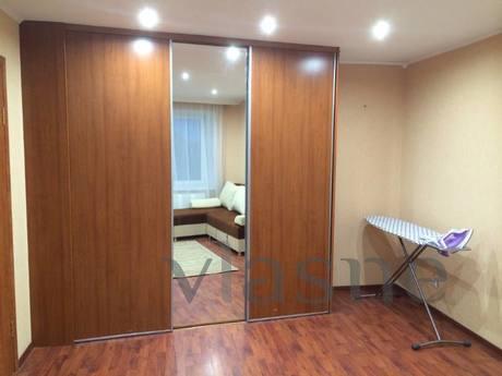 1 bedroom apartment in the center Econom, Kemerovo - günlük kira için daire