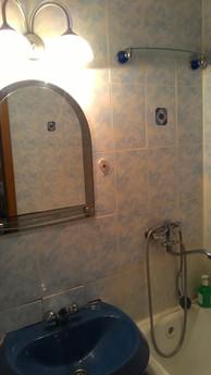 Excellent apartment Internet, cable, Челябінськ - квартира подобово